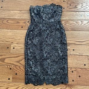 Gorgeous lace layered White House Black market, strapless sparkle dress 0P 00 XS